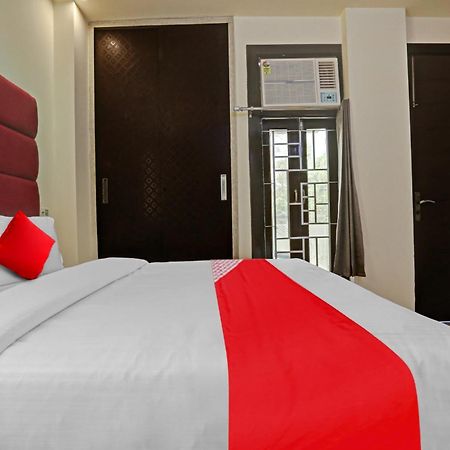 Hotel O Golden Key Inn Punjabi Bagh New Delhi Ngoại thất bức ảnh