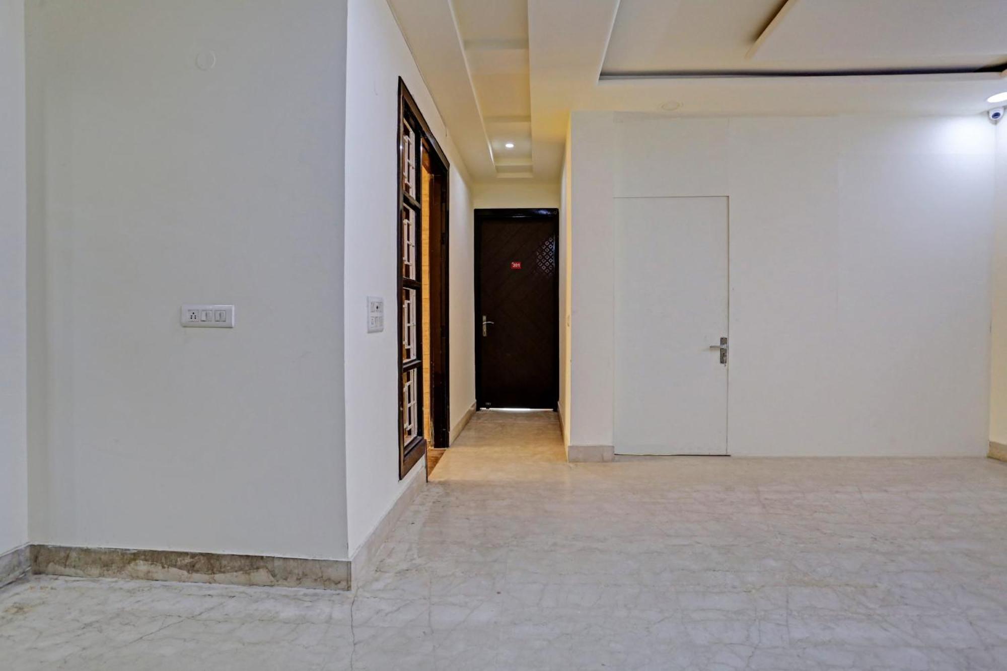 Hotel O Golden Key Inn Punjabi Bagh New Delhi Ngoại thất bức ảnh